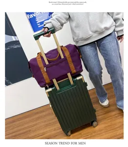Grande borsa da viaggio in oxford per palestra con fascia per trolley e tasca bagnata.