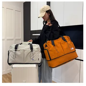 Travel fashion shoulder bag large capacity casual crossbody handbag for women daily use.