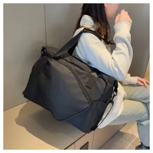 Grand sac de sport sac de tennis avec compartiment à chaussures bandoulière pour voyage.
