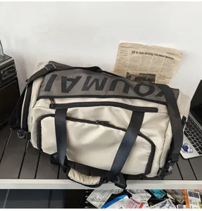 Grand sac de voyage sport fitness avec compartiment chaussures et separation sec humide