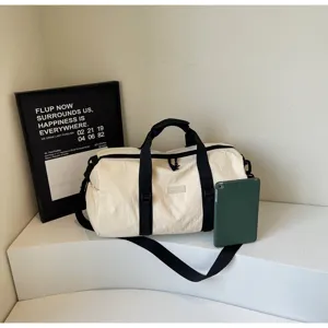 Casual travel duffle bag waterproof shoulder bag for outdoor sports and daily commute, stylish.