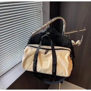 Casual travel duffle bag waterproof nylon sports gym shoulder crossbody minimalist daily use