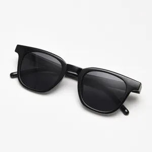 Detailed view of fashionable TR90 polarized sunglasses, stylish black frame for daily wear.