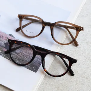Retro round optical glasses frames, vintage acetate and titanium design, stylish daily eyewear.