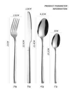 Set di posate in acciaio inossidabile con coltello, forchetta e cucchiaio con dimensioni.