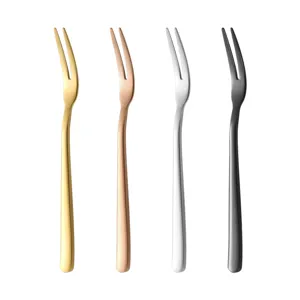 Thickened 304 stainless steel fruit forks, set of four elegant colors for desserts and cakes.