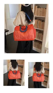 Large capacity travel duffel bag lightweight weekender bag for women short trip gym sports.