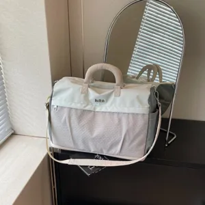 Large capacity travel bag lightweight duffel bag short trip weekend bag sports fitness gym bag