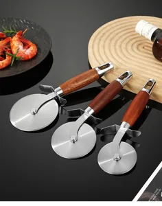 Tagliapizza in acciaio inossidabile con manico in legno, rotella affilata per tagliare la pizza.