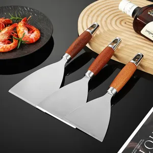 Set di spatole in acciaio inossidabile con manico in legno per cucina, teppanyaki e pizza.