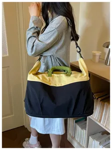 Grande bolsa de viaje para mujer, elegante bolso deportivo y maleta de fin de semana.