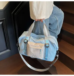 Gran bolsa de viaje impermeable para mujer, bolso deportivo ligero para gimnasio y equipaje.