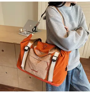 Bolso de viaje grande para mujer, bolsa de deporte ligera y elegante para fitness.