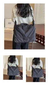Large capacity travel duffel bag for women fitness sports luggage handbag for short trip