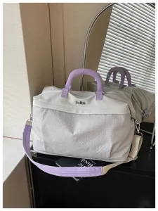 Grande borsa da viaggio morbida con tracolla grigio chiaro per sport e fine settimana