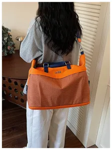 Grande borsa da viaggio, borsa a tracolla casual per palestra sport e viaggi del fine settimana.