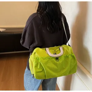 Large capacity travel duffel bag for women men, waterproof gym sports shoulder luggage bag.