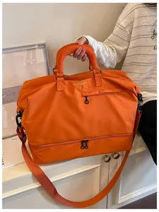Large capacity travel duffle bag for women and men, gym sports bag, lightweight weekend overnight bag.
