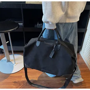 Grande borsa da viaggio nera per brevi viaggi, elegante borsa da stoccaggio bagagli portatile.