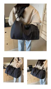 Vue detaillee du sac de voyage avec bretelles confortables et design pratique.