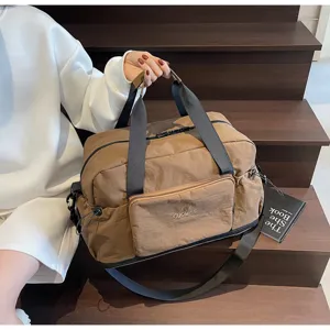 Grosse Kapazitaet Reise Reisetasche leichte wasserdichte Fitness Sporttasche fuer Damen.