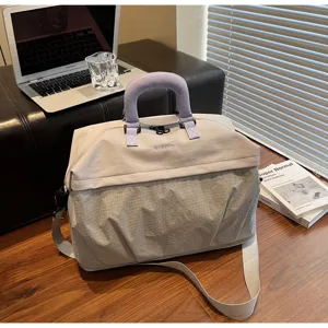 Gran bolsa de viaje de gran capacidad ligera bolso de mano para viajes cortos y deporte.