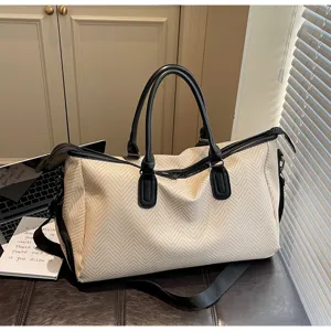Borsa da viaggio minimalista di grande capacità con motivo a spina di pesce chic e manici.