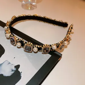 Elegant French court style pearl rhinestone headband, luxury black hair hoop for women chic.
