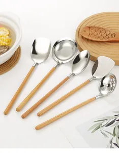 Mango de haya 304 acero inoxidable utensilios de cocina cuchara sopa colador fino