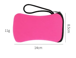 Tragbare rosa Bestecktasche, leicht und kompakt mit kompakten Abmessungen 14x8,5cm ideal.