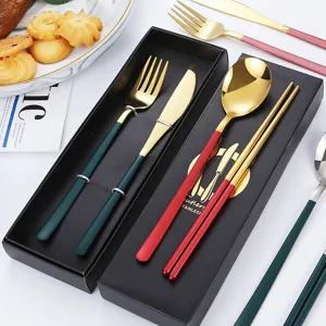 Set di Posate in Acciaio Inossidabile 304 Con Scatola Regalo Stile Coreano Cucchiaio Bacchette Coltello Forchetta Set Stoviglie Lucidate a Specchio per Matrimonio Banchetto Casa Regalo