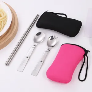 Tragbares Edelstahl Besteckset mit klappbarem Löffel, Gabel, Stäbchen und praktischer Tasche.
