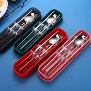 Tragbares Edelstahl Löffel und Stäbchen Set, bunte Reise Essbesteck Box für Studenten.