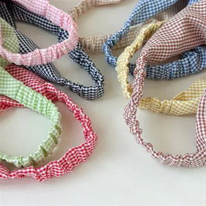 Elegante cinta para el cabello triangular a cuadros, diadema elástica cómoda para mujeres.