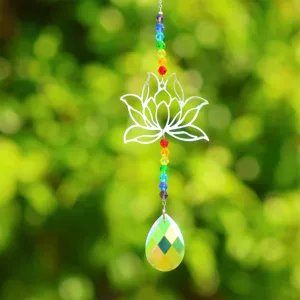 Kristall Sonnenfaenger haengender Lotus Prisma Anhaenger Regenbogenfanger fuer Fenster Garten