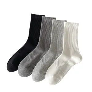 Calze lunghe sportive in uomo cotone, traspiranti deodoranti nero grigio bianco 4 paia.