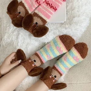Schattige winter pluche honden sokken voor dames, dikke warme koraal fleece gezellige slaapsokken.