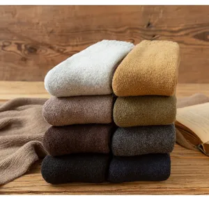 Herren Winter verdickte warme Wolle lange Socken, kuschelige thermische einfarbige Frotteestrümpfe.