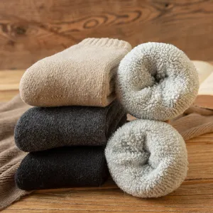 Thicken warm winter wool socks for men, comfortable fleece lined mid tube thermal socks.