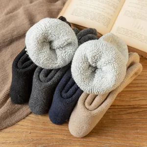 Dicke thermische Wollsocken fuer Herren, warme Fleece gefuetterte Wintersocken Set.