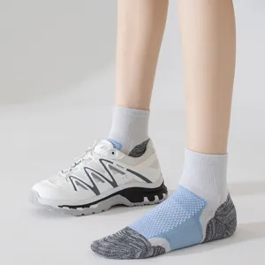 Breathable athletic running socks with cushioned towel sole for marathon sports training.