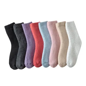 Dicke Winter-Wollsocken für Damen, warme, thermische Frotteesocken in verschiedenen Farben.