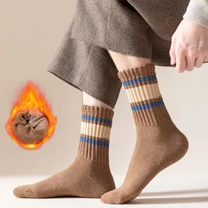 Dicke thermische Frottee-Slouch-Socken für Herren, retro gestreifte Wintersocken warm.