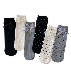 Damen süße Pünktchen Rüschen Spitze Schleife Wadenstrümpfe süße Studenten Socken Winter