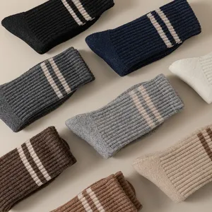 Calcetines de lana para hombre de invierno, gruesos y calientes con doble raya elegante.
