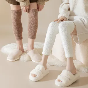 Winter Verdickt Warm Korallenvlies Oberschenkelhohe Socken Damen Überknie Stulpen Jacquard Muster Bodensocken Home Schlafsocken