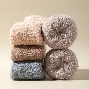 Calzini invernali in pile soffici e accoglienti per donne, spessi caldi morbidi casa.