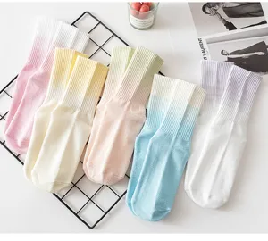 Farbverlauf Socken Damen Baumwolle mittelhoch Freizeit Strumpfwaren weich bequem