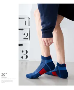 Heren ademende sport lage sokken, comfortabele badstof hardloopsokken in het blauw.