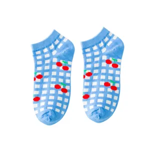 Chaussettes courtes à carreaux bleu et blanc avec motif cerise, douces chaussettes de printemps